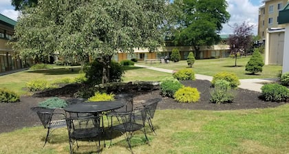Wilkes-Barre Inn and Suites