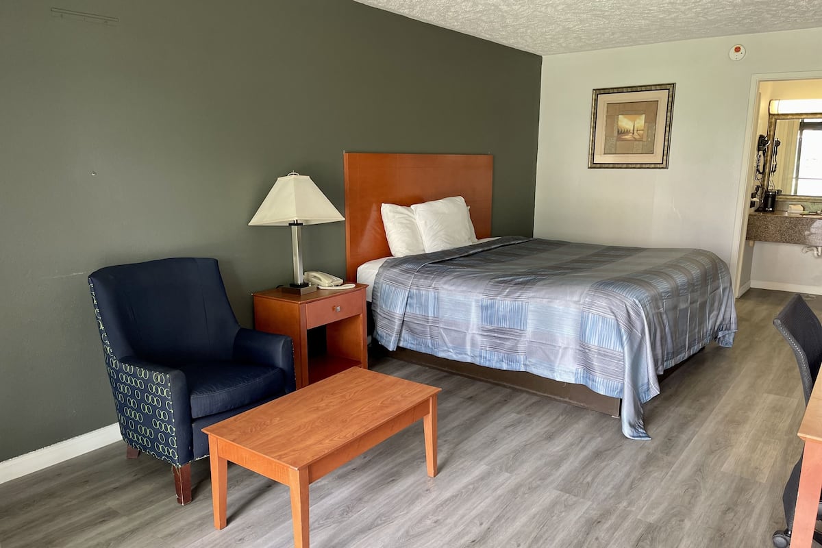 Premium bedding, Select Comfort beds, soundproofing, iron/ironing board