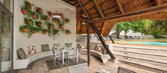 Protea Hotel by Marriott Oudtshoorn Riempie Estate
