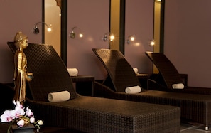 Couples treatment rooms, body treatments, body wraps, body scrubs