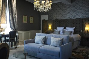 Family Room, 1 King Bed, Non Smoking (with Sofabed) | Premium bedding, minibar, in-room safe, desk - Hotel & Spa Le Grand Monarque, Best Western Premier Collection (Chartres)