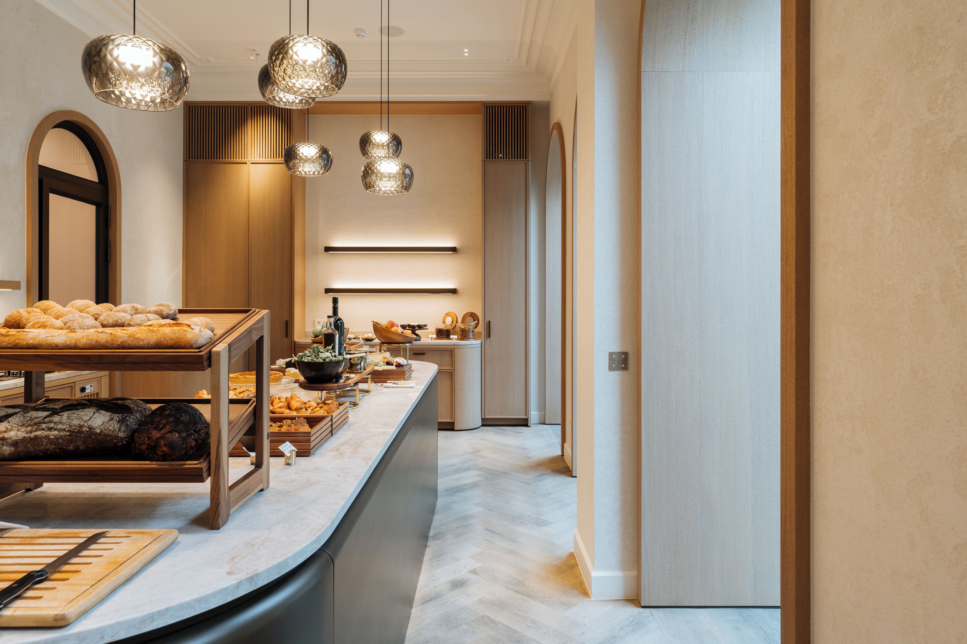 daily buffet breakfast (eur 35 per person)