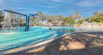 Radisson Blu Hotel & Resort, Al Ain
