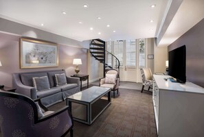 Suite, 1 cama King size (Back Patio Split Level) | Ropa de cama hipoalergénica y camas con pillow-top 