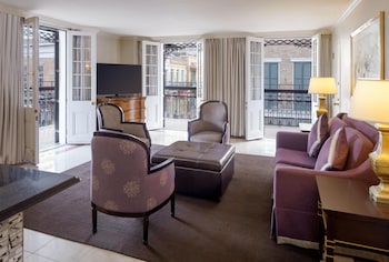 Hypo-allergenic bedding, pillowtop beds, in-room safe at The Royal Sonesta New Orleans