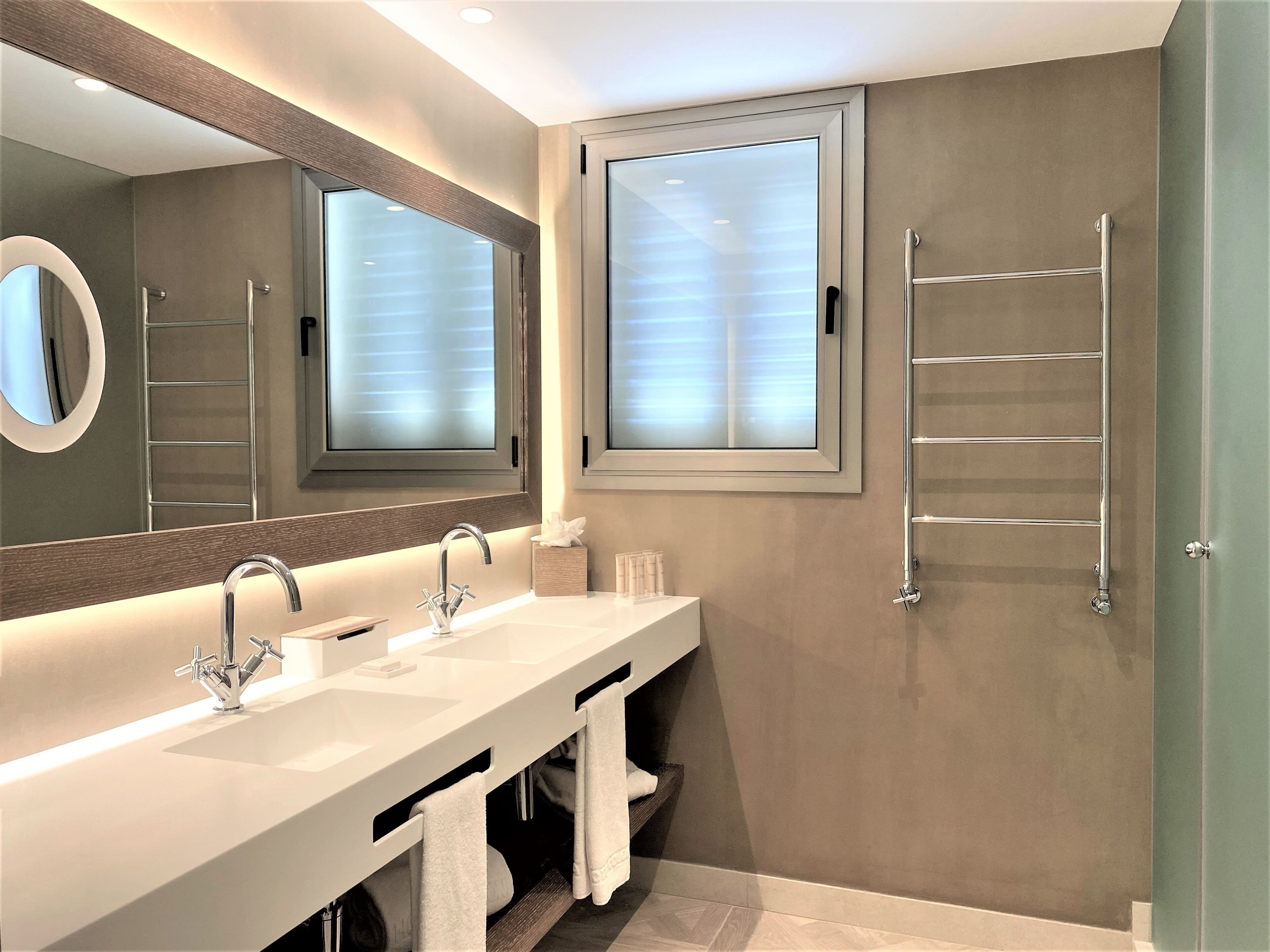 skyline suite | bathroom | eco-friendly toiletries, hair dryer, bathrobes, slippers