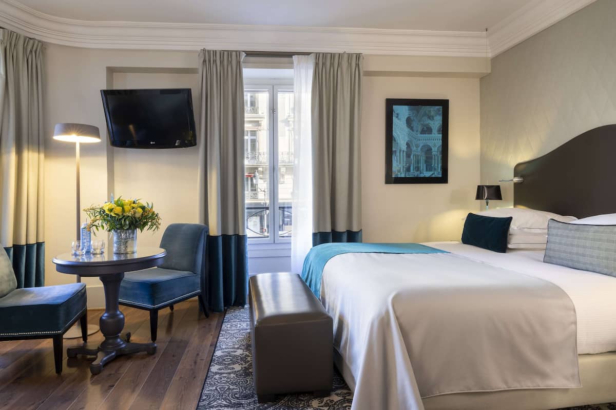 Literie de qualité supérieure, minibar, coffres-forts dans les chambres