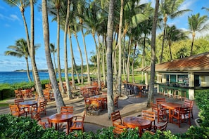 Exterior - The Ritz-Carlton Maui, Kapalua (Kapalua)