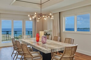 Ritz- Carlton Presidential Suite, Club Lounge access, 1 King, Oceanfront | Private kitchen | Espresso maker, eco-friendly cleaning products