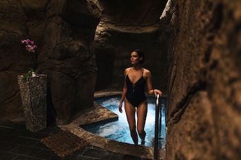 Couples treatment rooms, sauna, hot tub, steam room, body treatments at The Ritz-Carlton Maui, Kapalua