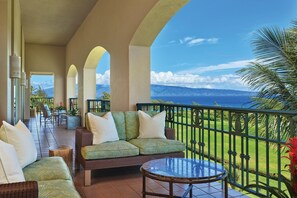 Royal Pacific Suite, 2 Bedrooms, Club Lounge access, Oceanfront