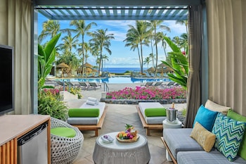 3 outdoor pools, cabanas (surcharge), sun loungers at The Ritz-Carlton Maui, Kapalua