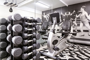 Fitness center at Carlyle Inn