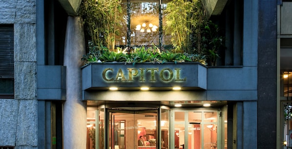 Exterior - Hotel Capitol (Milan)