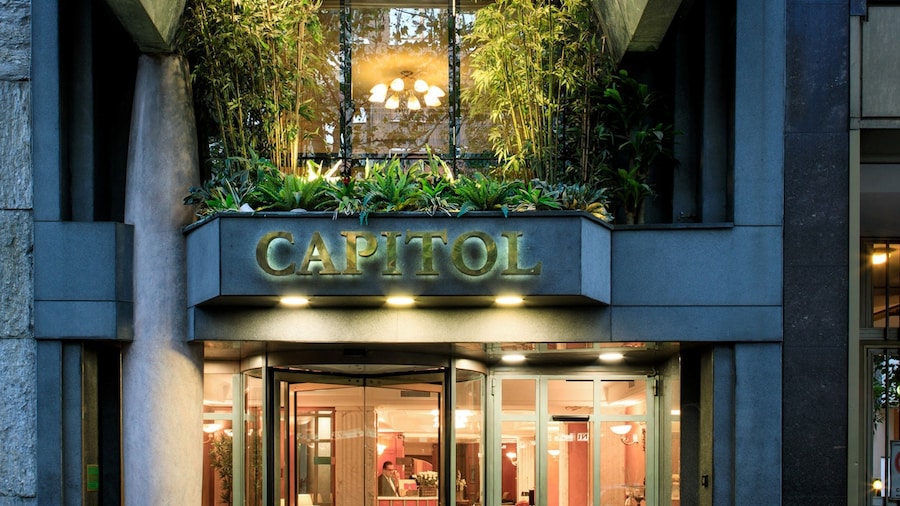 Hotel Capitol