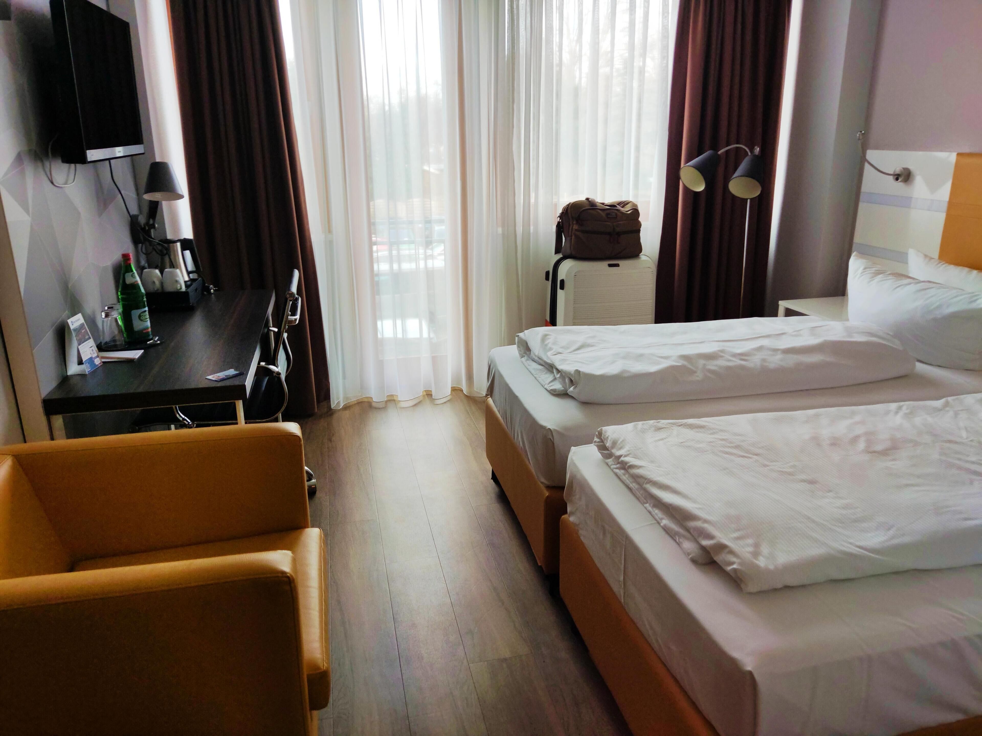 Kamar Twin Superior | Seprai antialergi, setrika/meja setrika, Wi-Fi gratis, dan seprai linen