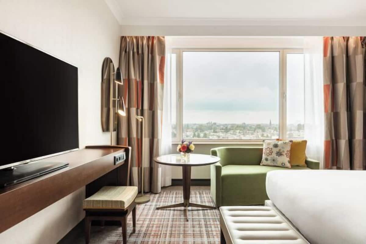 Ropa de cama de alta calidad y minibar