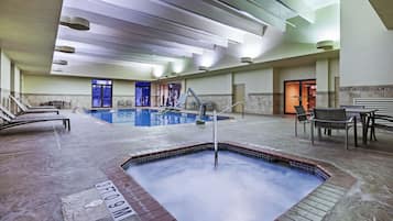 Indoor pool, pool loungers