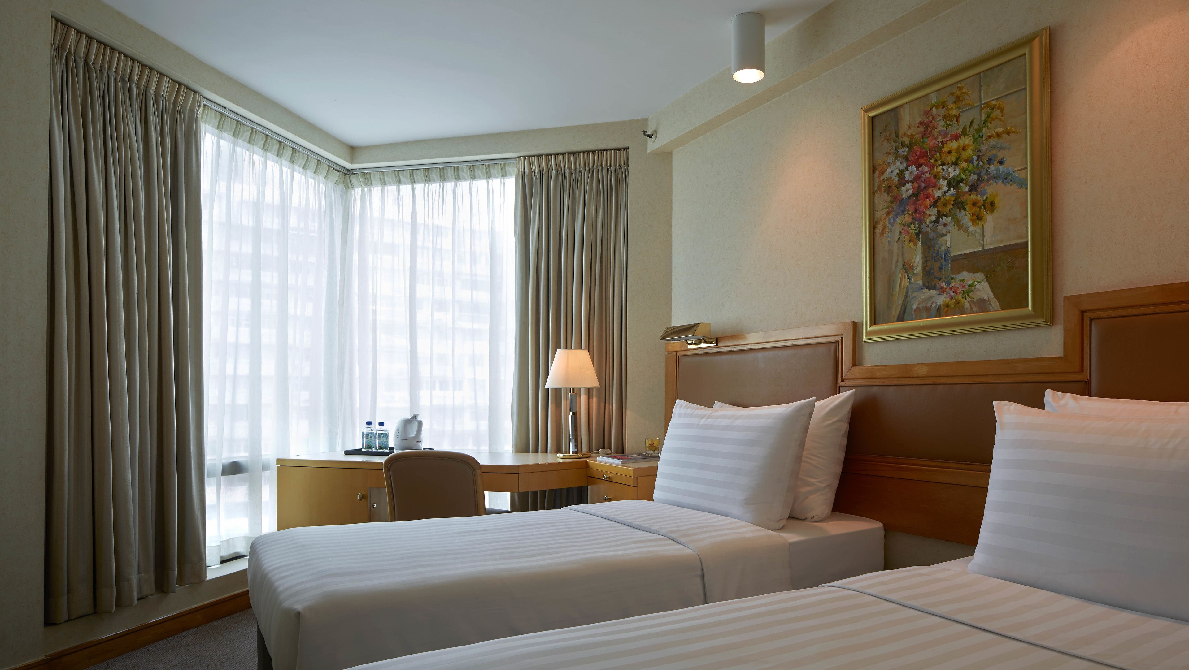 cosmo | in-room safe, desk, blackout curtains, soundproofing