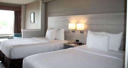 Boca Suites Deerfield Beach, SureStay Collection by BW