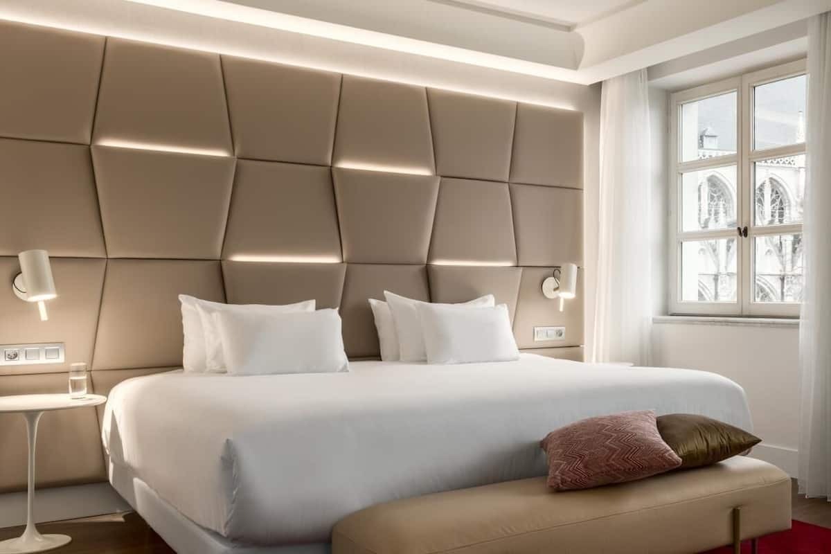 1 bedroom, minibar, in-room safe, desk