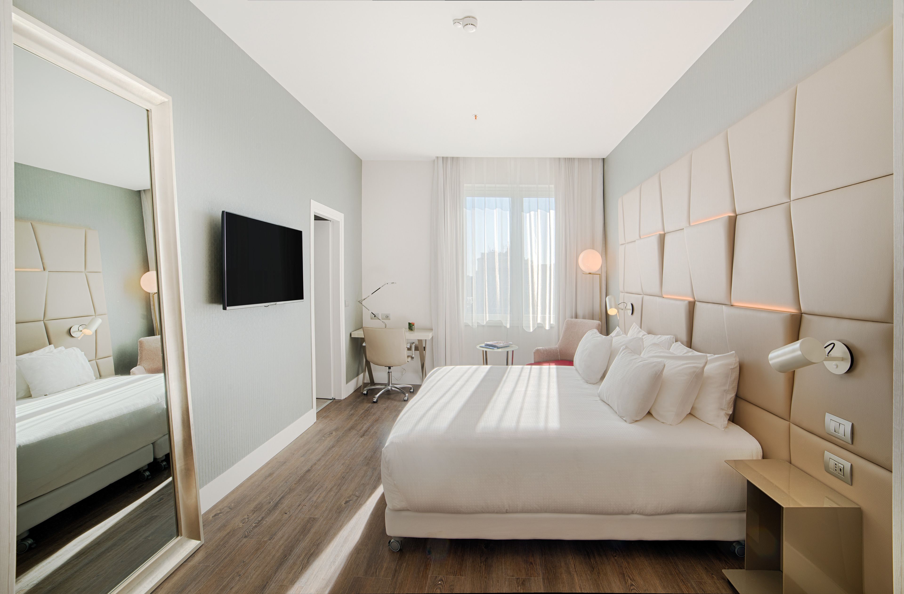 1 bedroom, minibar, in-room safe, desk