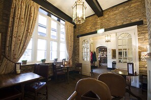 Full breakfast for a fee on weekends - The Snooty Fox (Tetbury)