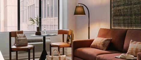 Televisión de pantalla plana de 42 pulgadas con canales por cable