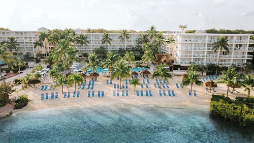 Reefhouse Resort & Marina