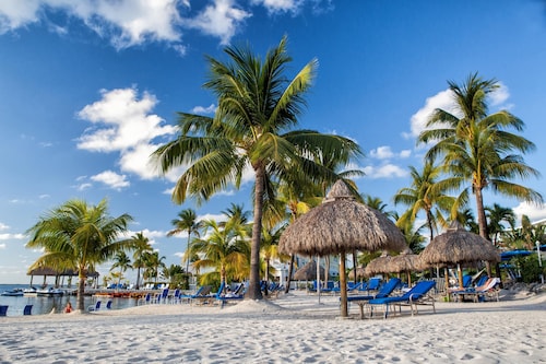 Reefhouse Resort & Marina