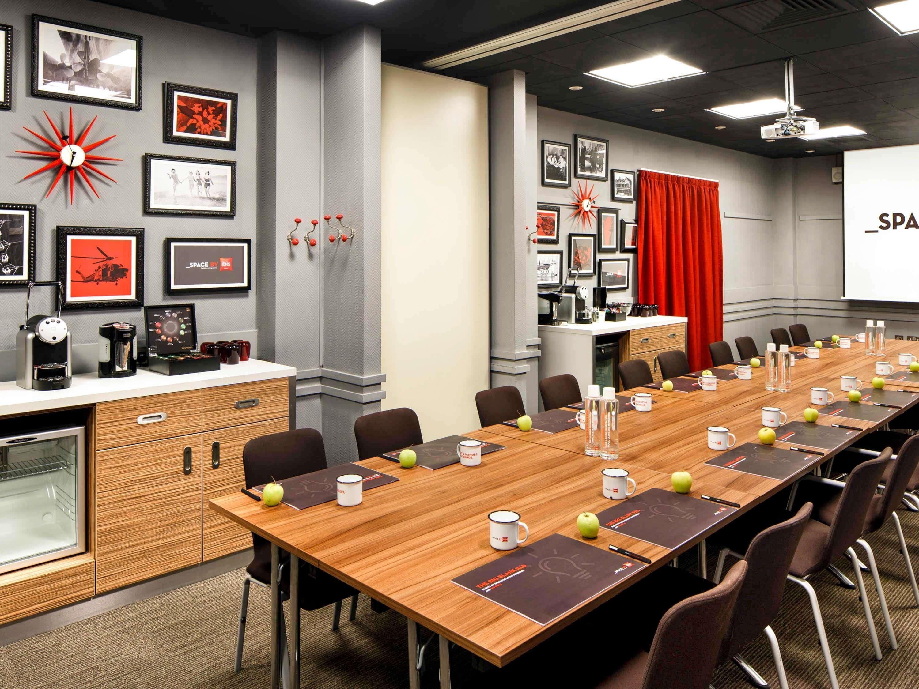 Meeting facility