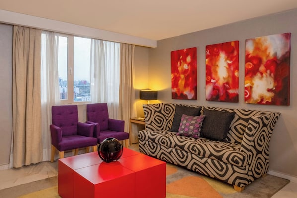 Senior Suite, 1 Bedroom, City View