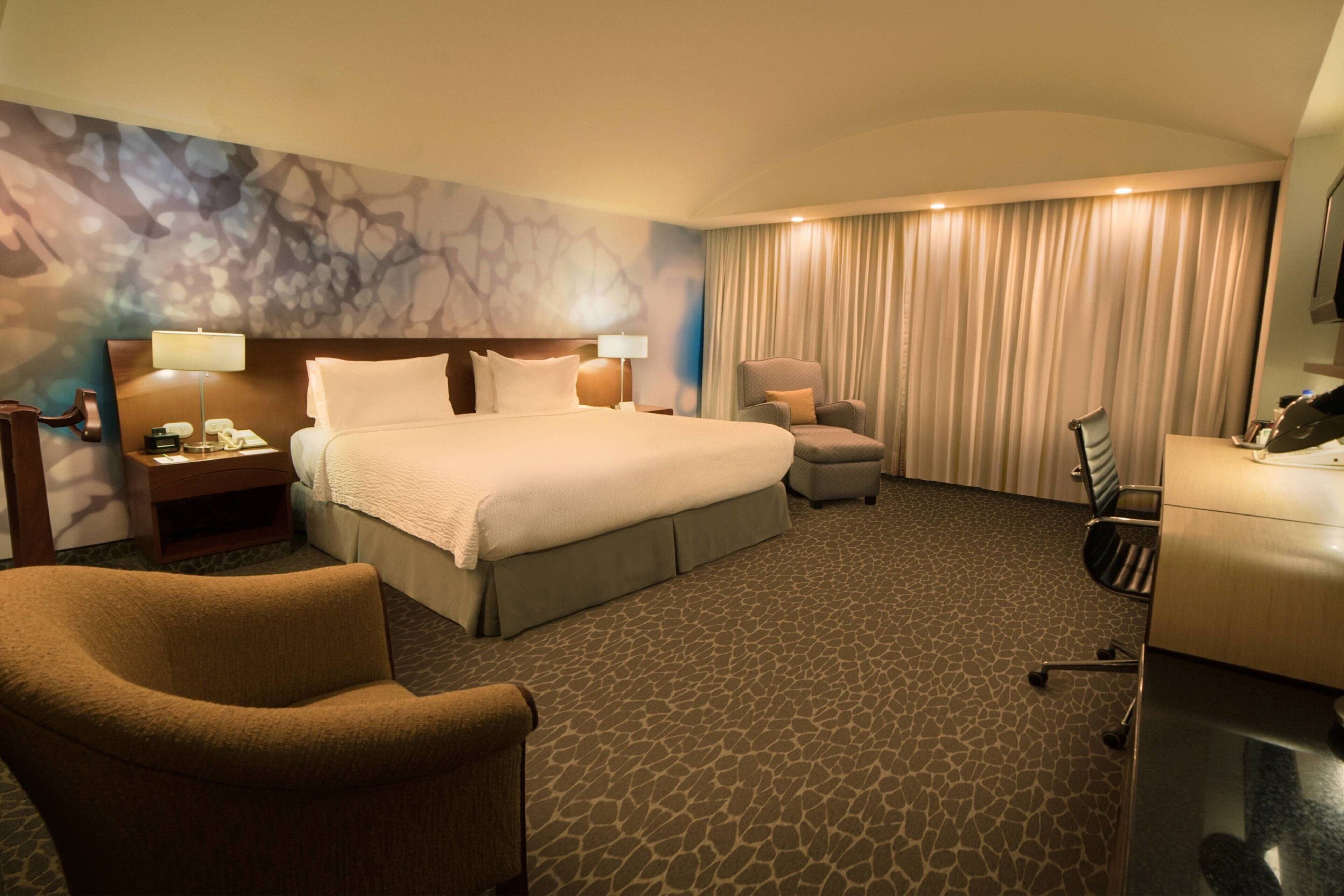 In-room safe, desk, blackout drapes, soundproofing