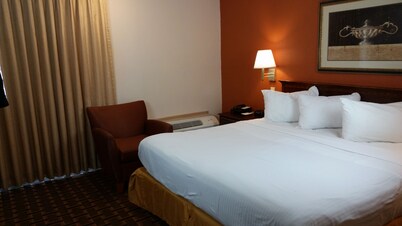 Days Inn by Wyndham Birmingham Vestavia Hills