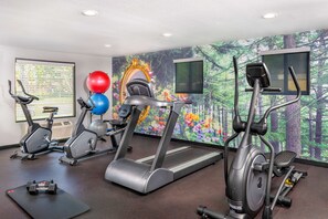 Fitness facility - Best Western Plus Raffles Inn & Suites (Anaheim)