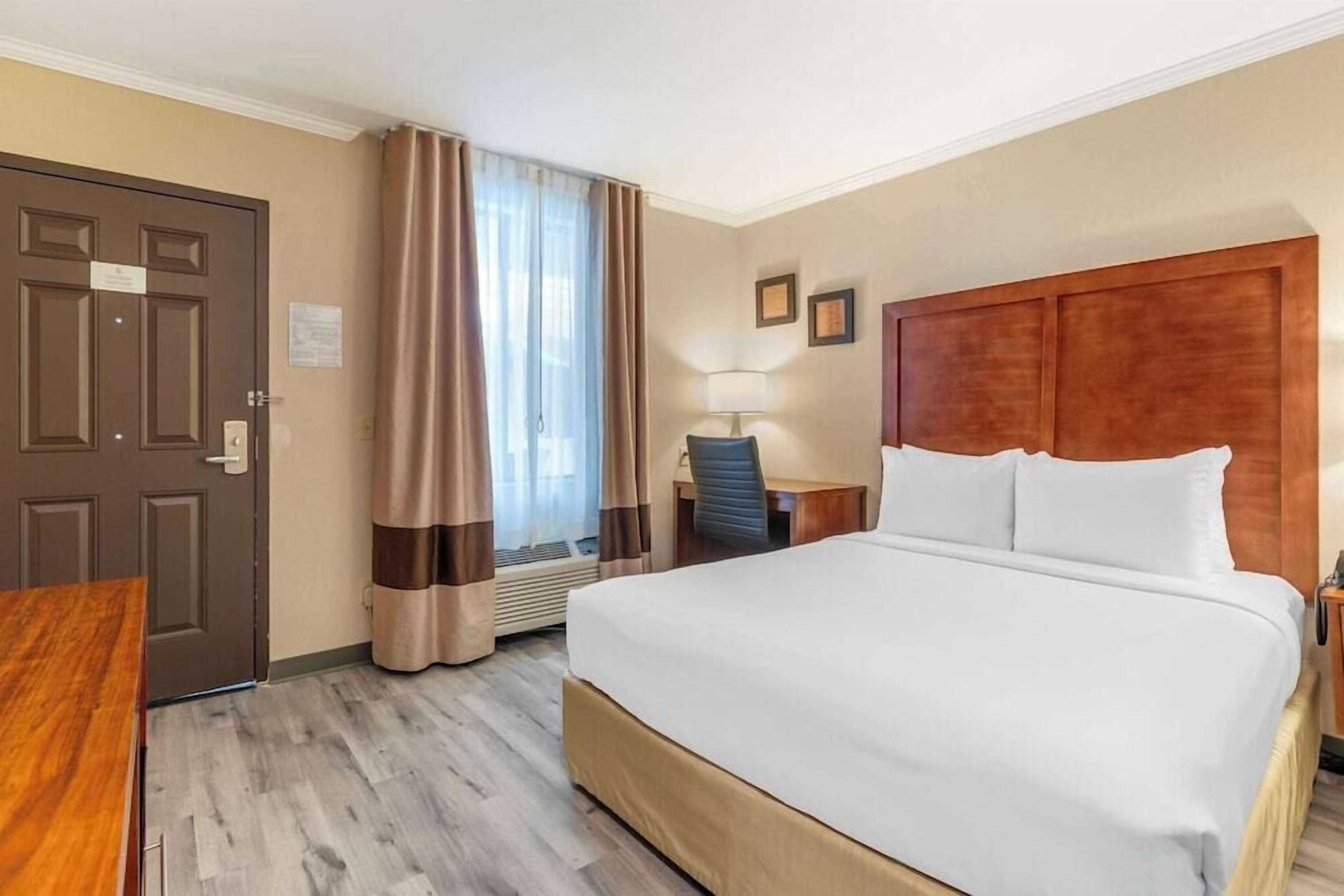 Pillow-top beds, in-room safe, individually furnished, desk