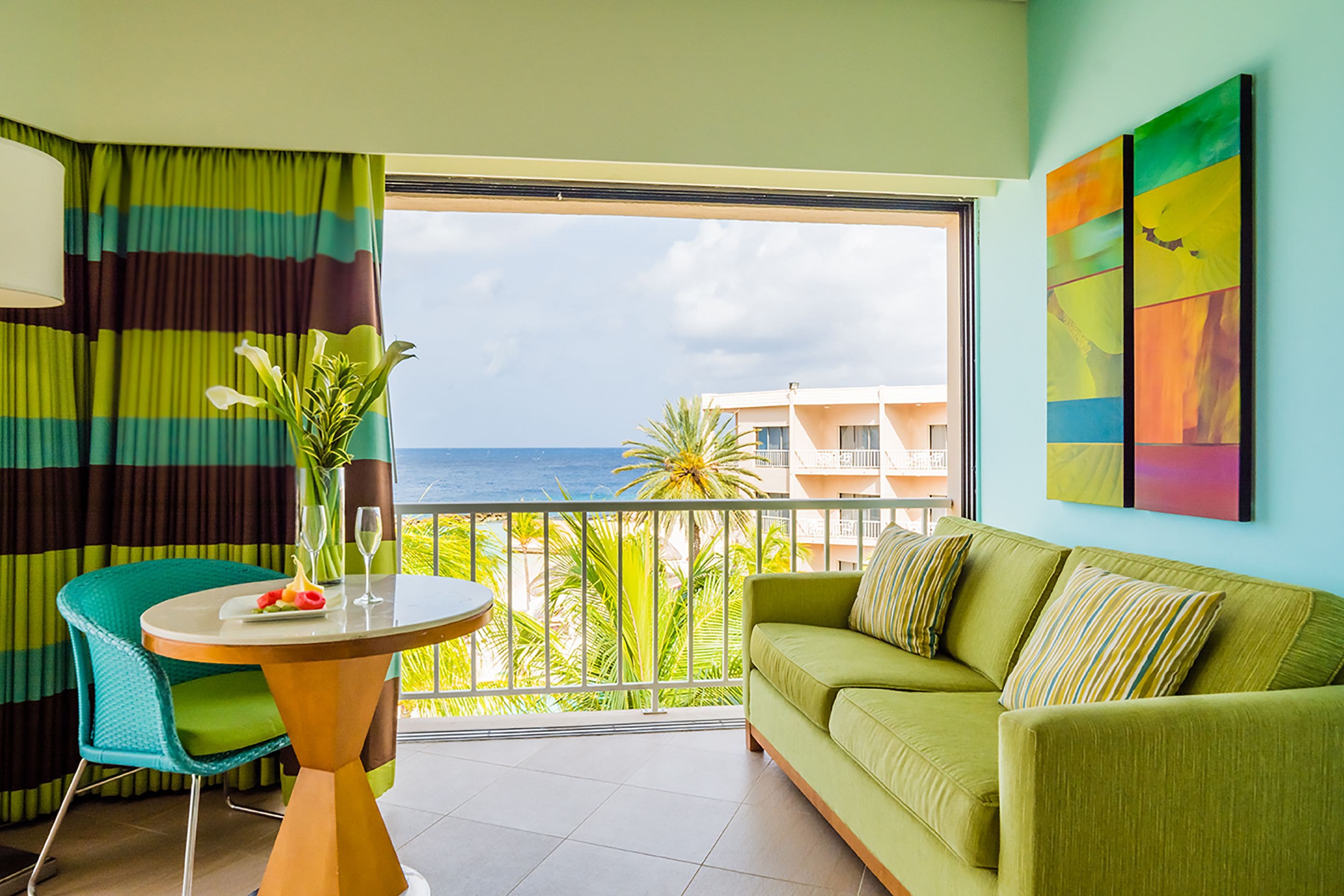 Sun Club Honeymoon Junior Suite | Living room | LCD TV, iPod dock