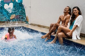 Alberca al aire libre 