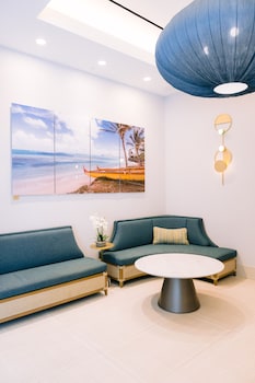 Reception area at Waikiki Malia