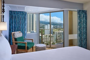 In-room safe, desk, blackout drapes, iron/ironing board - Waikiki Malia (Honolulu)