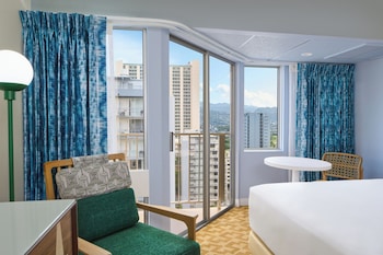 1 bedroom, in-room safe, desk, blackout drapes at Waikiki Malia