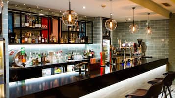 Bar (en el alojamiento)