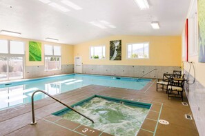 Indoor pool, pool loungers