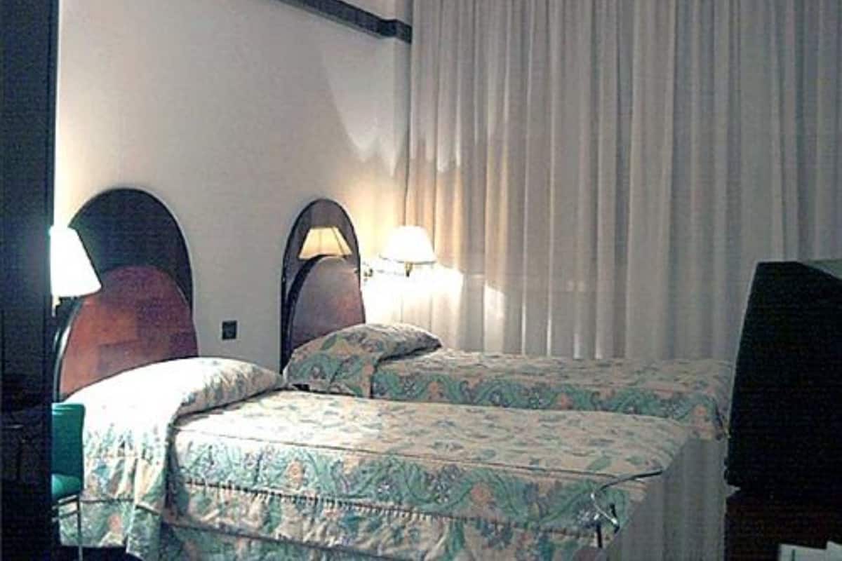Down comforters, minibar, in-room safe, individually furnished