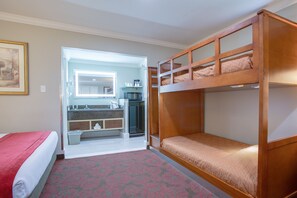 Deluxe Room, 2 Queen Beds (Kids Room with 2 queen beds and Bunk) | Iron/ironing board, free WiFi, bed sheets