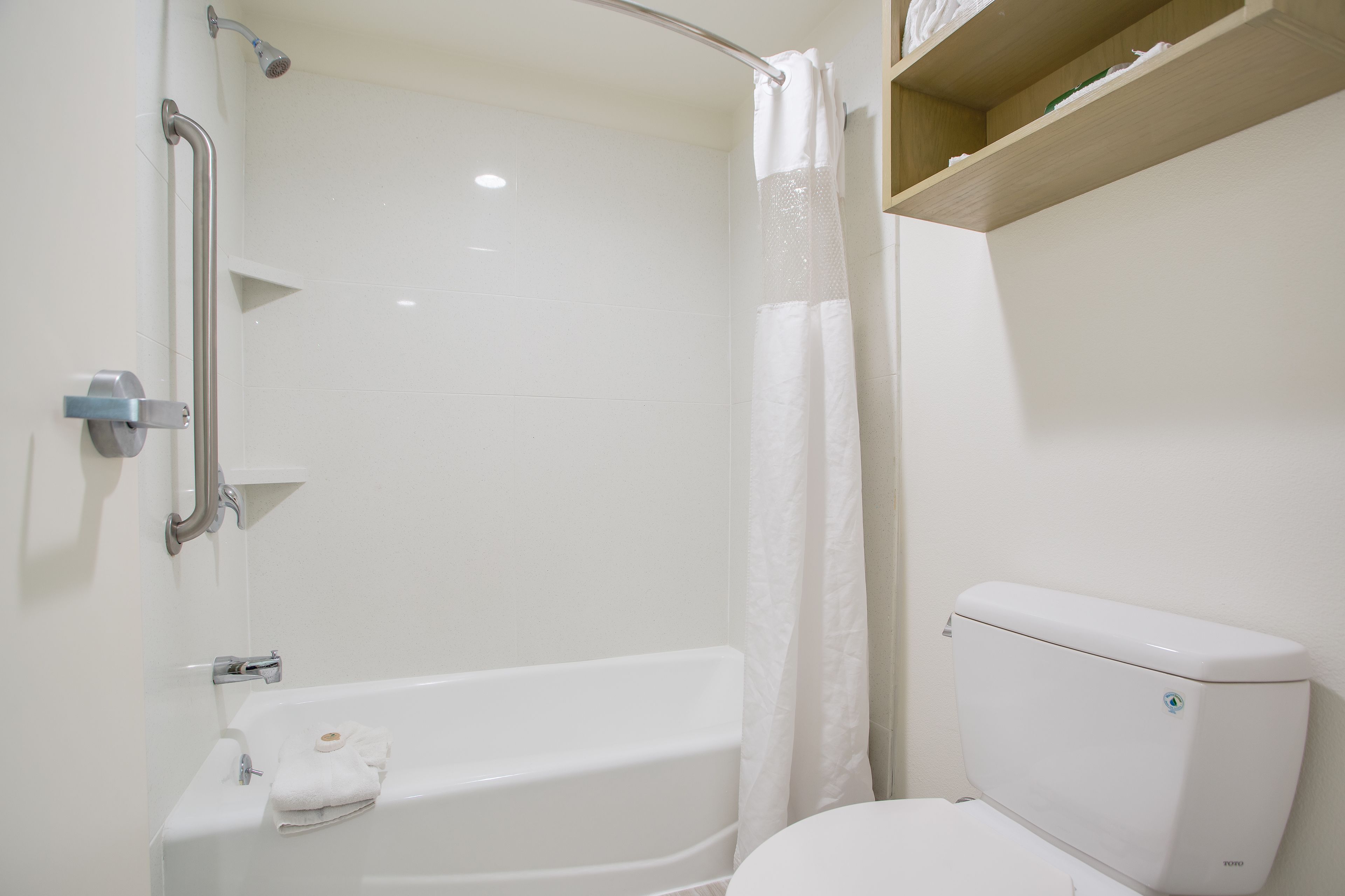 deluxe room, 2 queen beds (kids room with 2 queen beds and bunk) | bathroom | shower, eco-friendly toiletries, hair dryer, towels