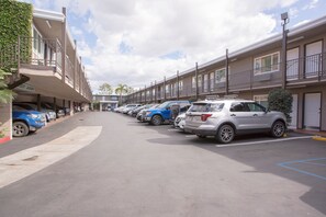 Self parking (USD 30 per night), valet parking (USD 30 per night)