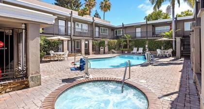 Del Sol Inn - Anaheim Resort