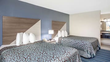 In-room safe, desk, laptop workspace, blackout drapes