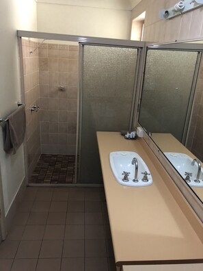 Family Room | Bathroom